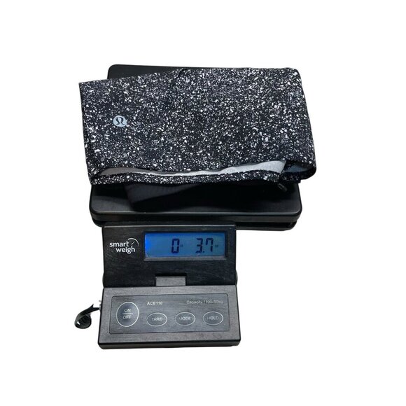 Lululemon Speed Short Mini Splatter Black White Size 4 No liner - Picture 5 of 5